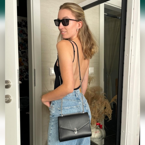 NWOT SHAPERIN Ribbed Mid-Thigh Bodysuit Shapewear Seamless Body Shaper, … - Picture 4 of 6